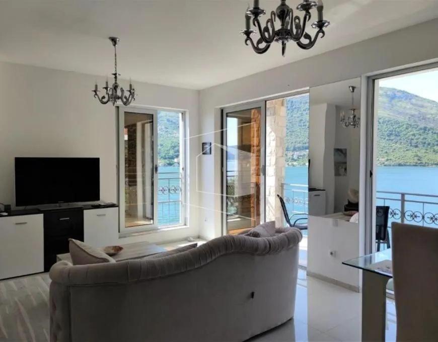 Apartment Galina Tivat Eksteriør billede